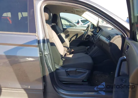 2019 Volkswagen Tiguan 2.0T S z USA, uszkodzony, nr VIN 3VV1B7AX6KM061888